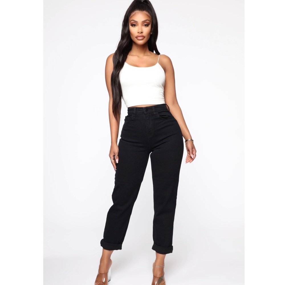 NWOT Fashion Nova Black Mom Jeans